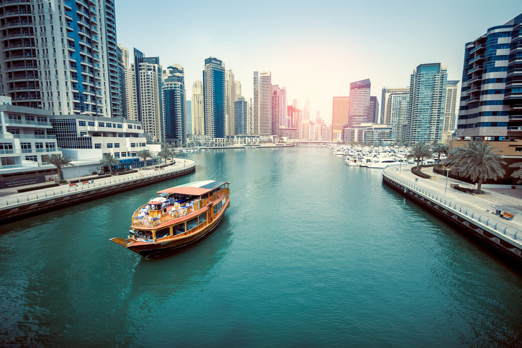 Guide to Dubai's Premier Marine Event at Dubai Harbour