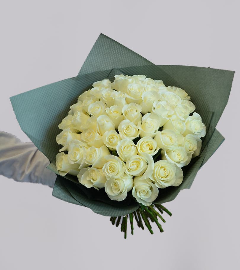 50 White Roses